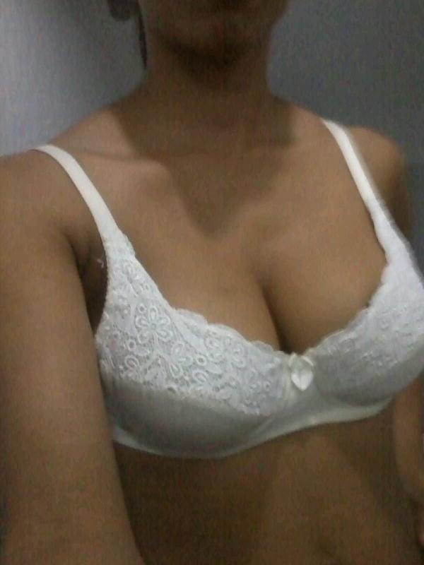25P hot ebony mom gives all part2