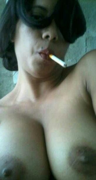 25P hot ebony mom gives all part2
