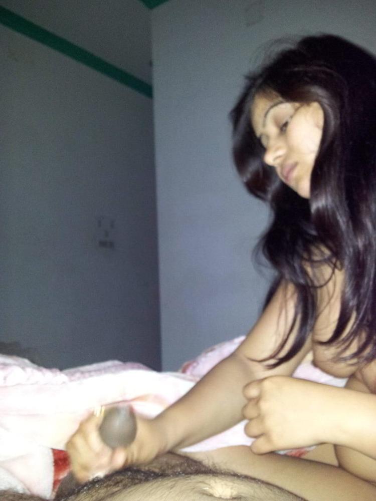 21P Hot aunty