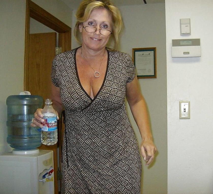 25P Chunky GILFs and MILFs #8