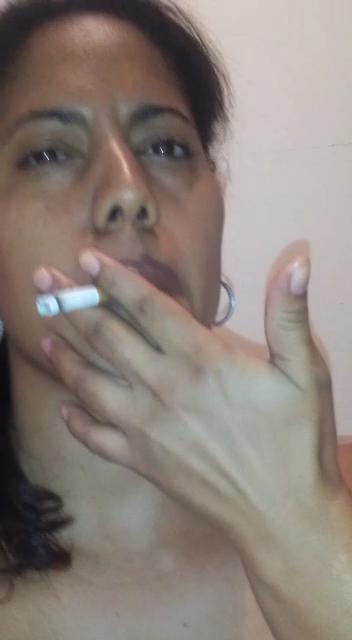 25P hot ebony mom gives all part1