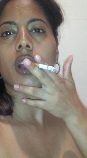 25P hot ebony mom gives all part1