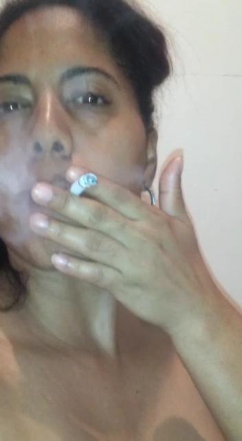 25P hot ebony mom gives all part1