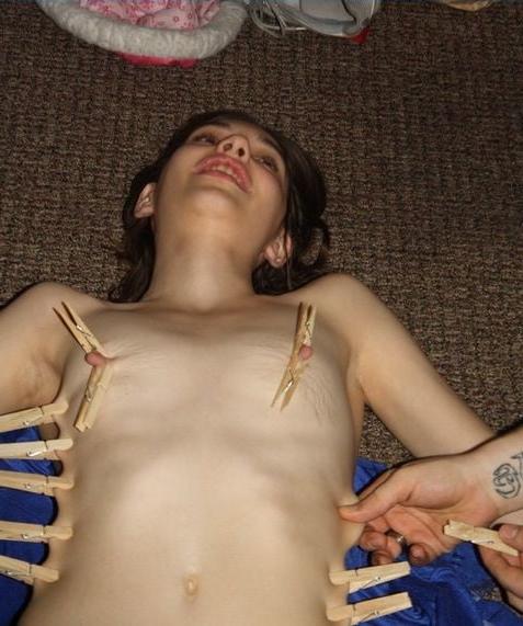 17P Clothes Pen  Torture