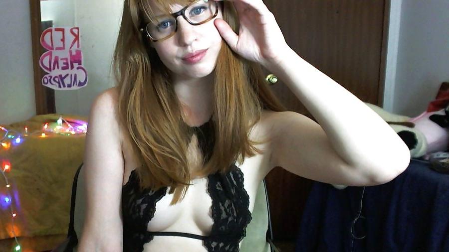 9P Redhead Calypso Cute Redhead Amateur