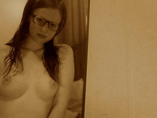 9P Redhead Calypso Cute Redhead Amateur