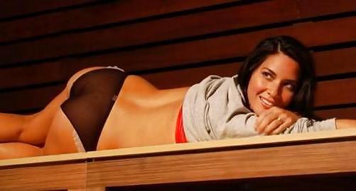 17P Olivia munn topless