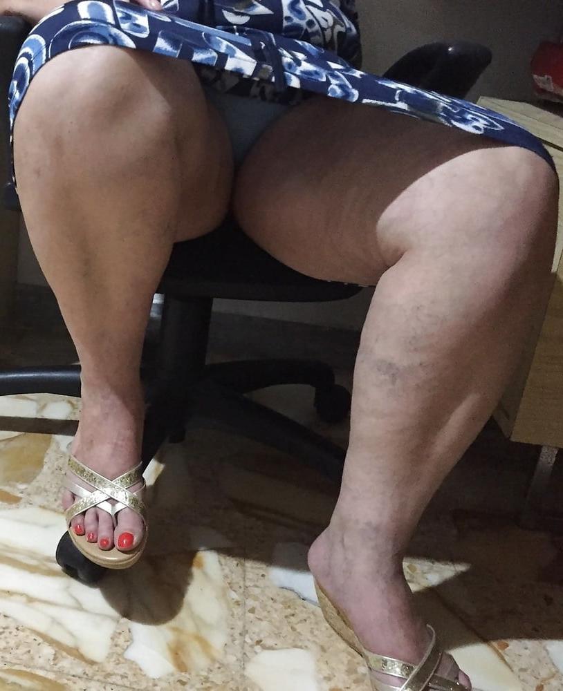 25P Sexy &amp; Chubby Legs 14