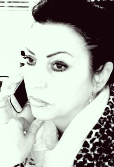 18P Amica da Facebook 03