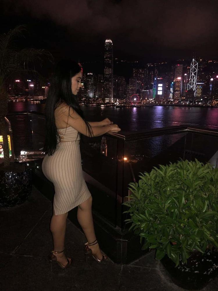 25P Sexy bitch