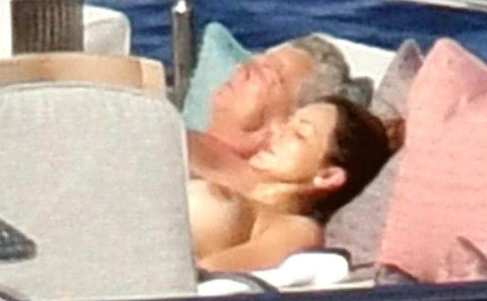 19P Katharine McPhee topless Capri jul 2019