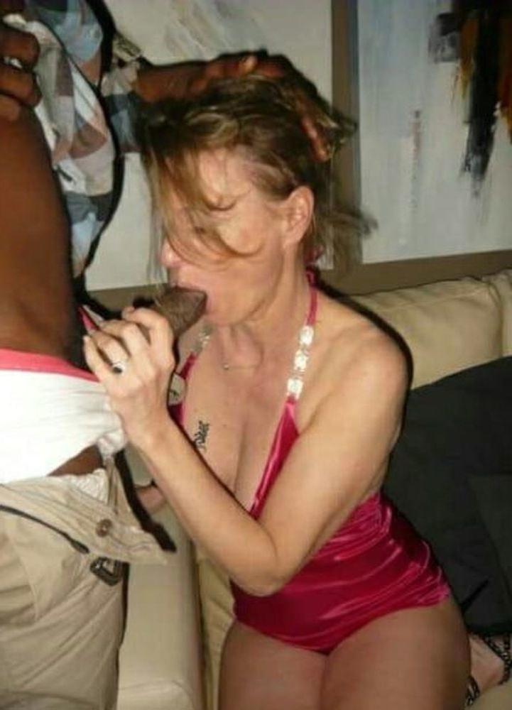 25P White Women Black Cock 021