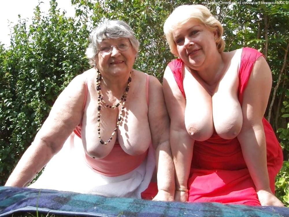 24P CHUBBY LADIES 3