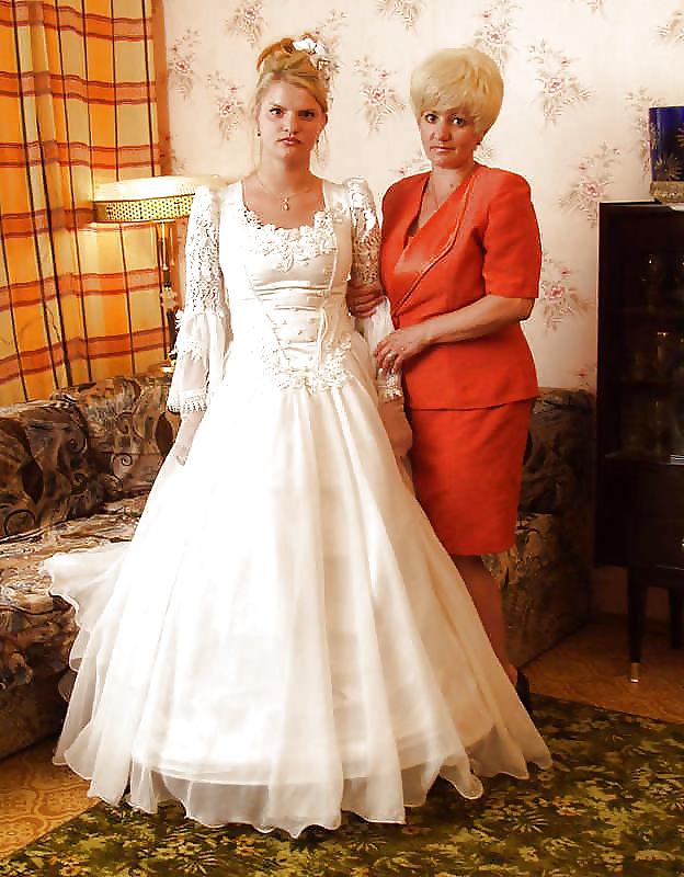 7P Russian bride with mom - N. C. 