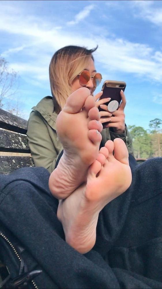 25P Hot Feet # 3