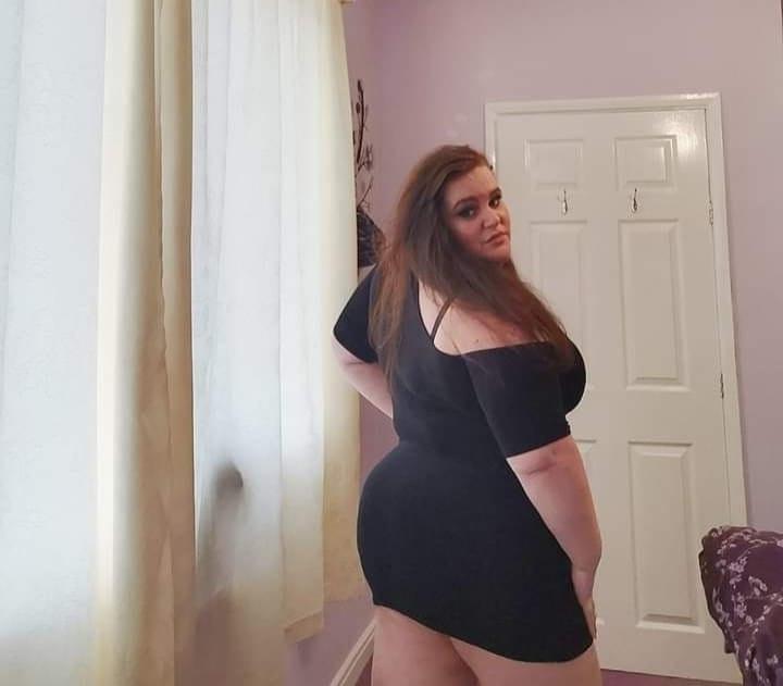 7P Fat White Bitch