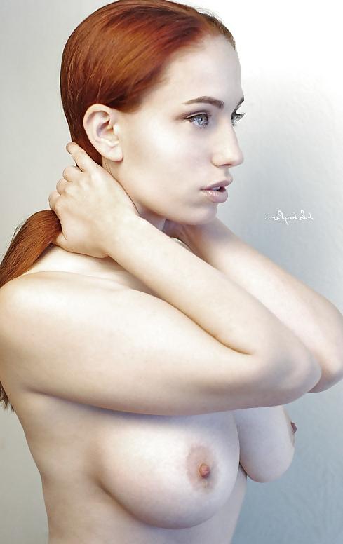 25P Redhead goddess