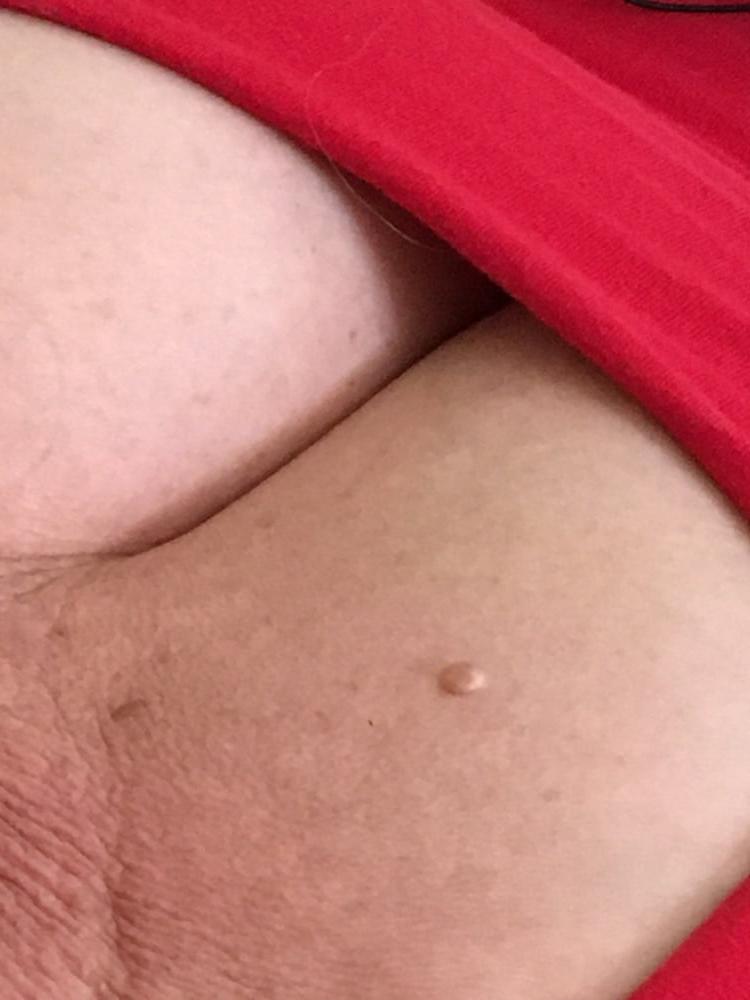 20P Amanda's Natural 40DD