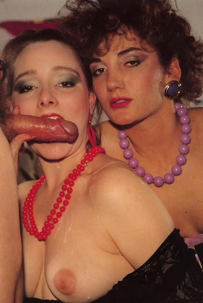 25P classic magazine #886 - intimate party