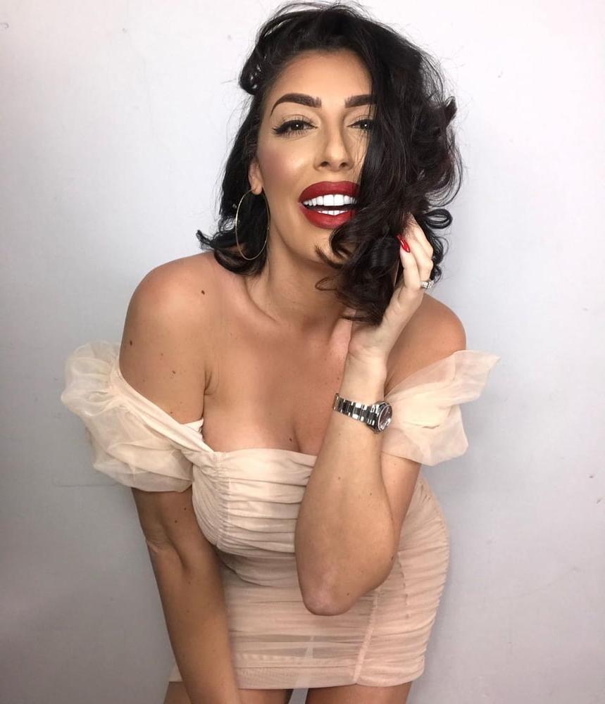 25P Sexy Goddess 131
