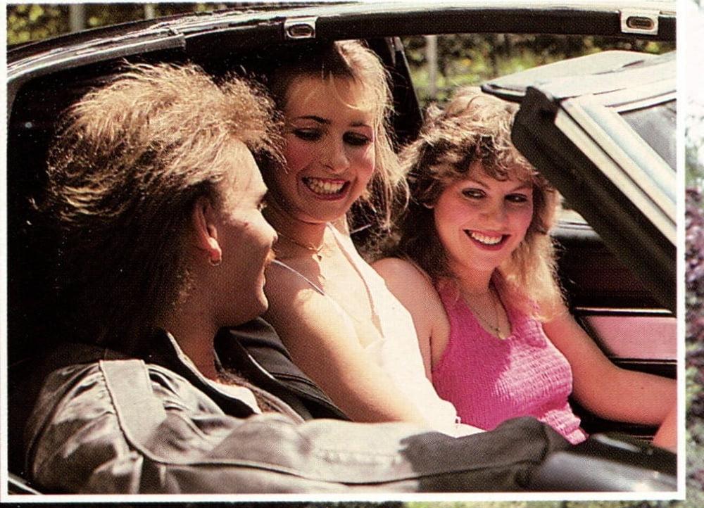 25P classic magazine #894 - bitch hikers