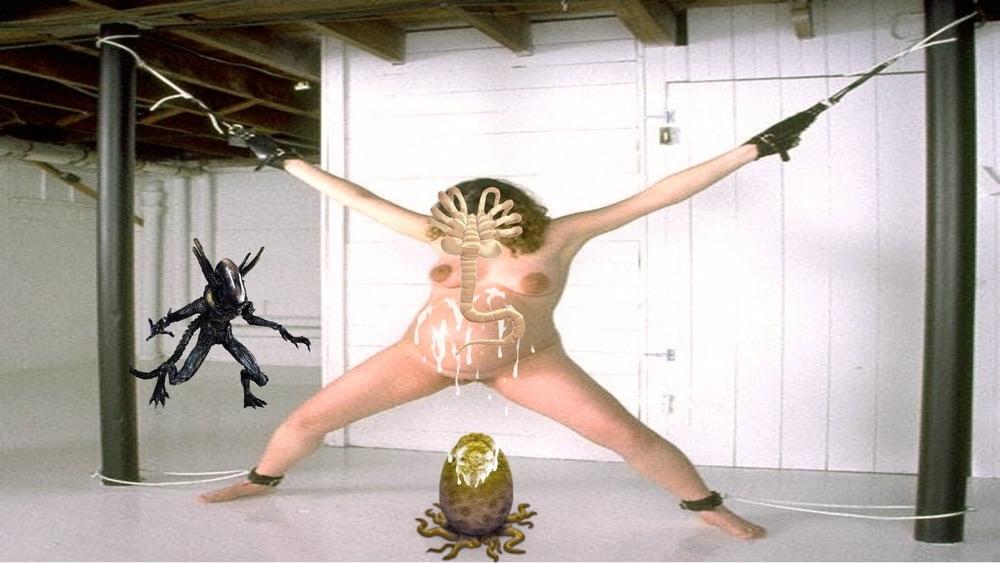 24P REAL WOMEN AND CREATURES-#3