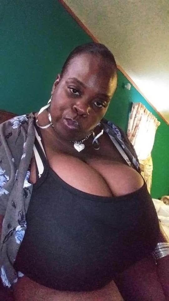 25P Juicy Boobs 2