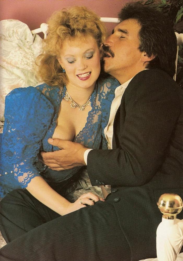 25P classic magazine #890 - sexy surprises