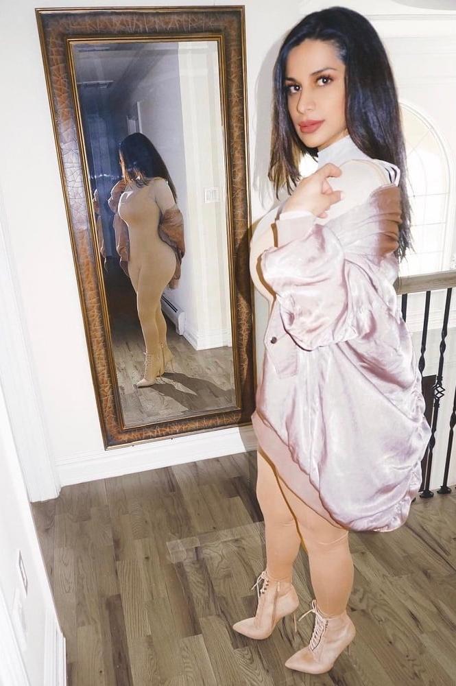 25P Latina Goddess 16