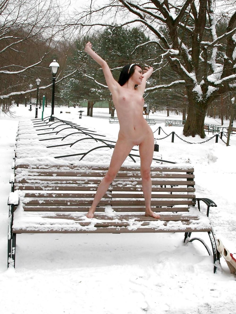 25P Nude art - winter special 3