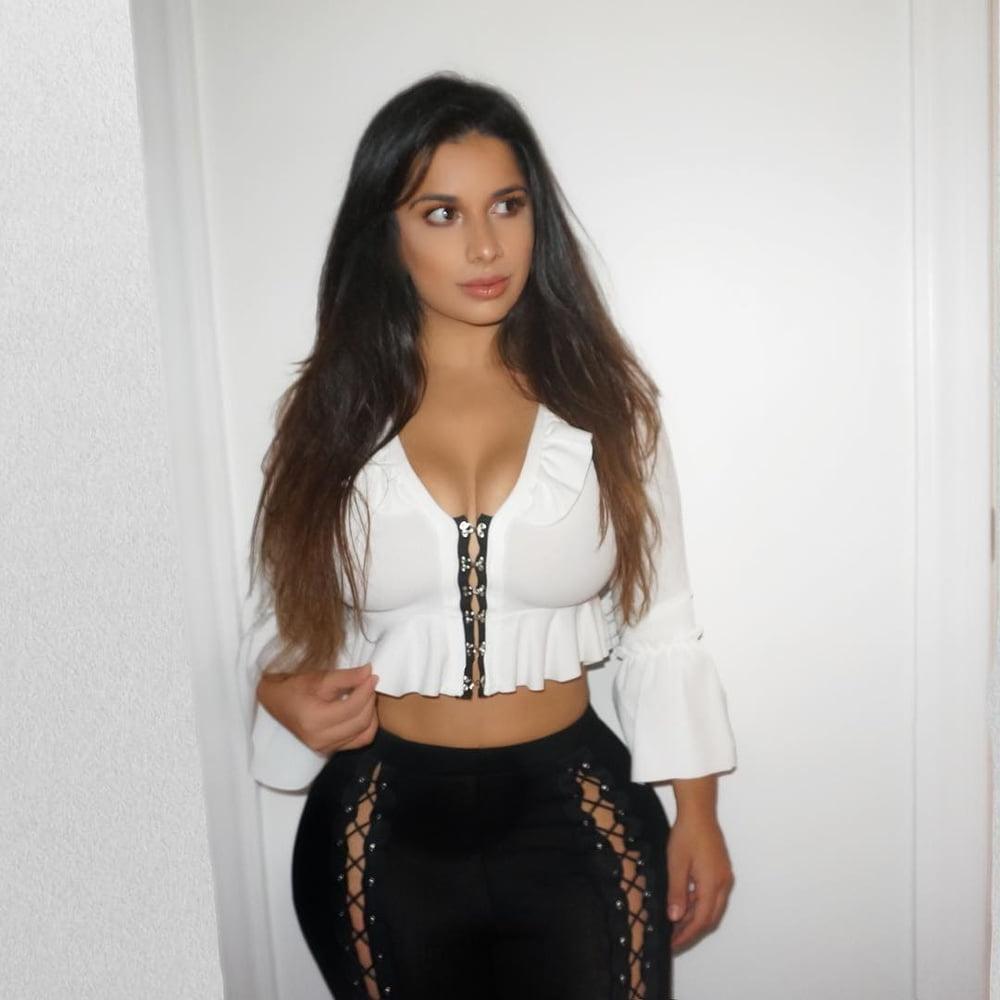 25P Latina Goddess 18