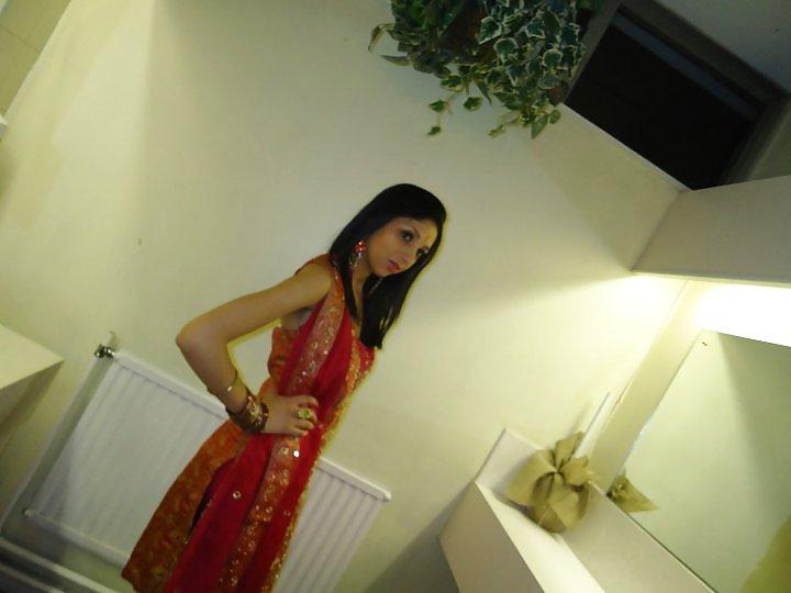 10P Uk indian bitch