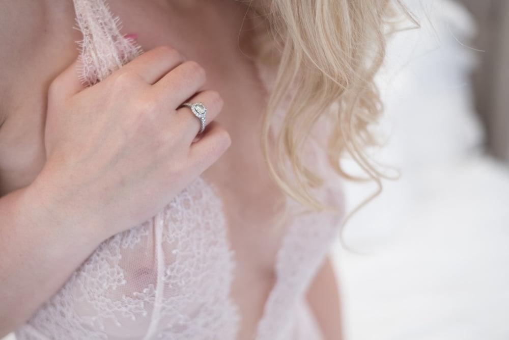 25P Boudoir 99 (Seethrough Bride)