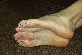 12P Mature Feet