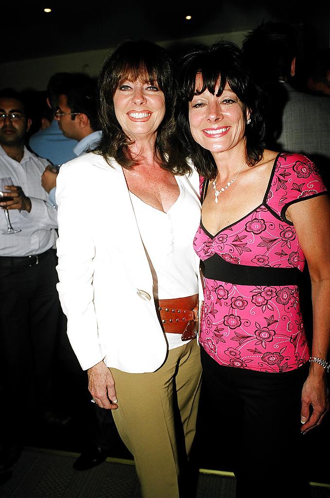 18P Great British MILF - Vicki Michelle