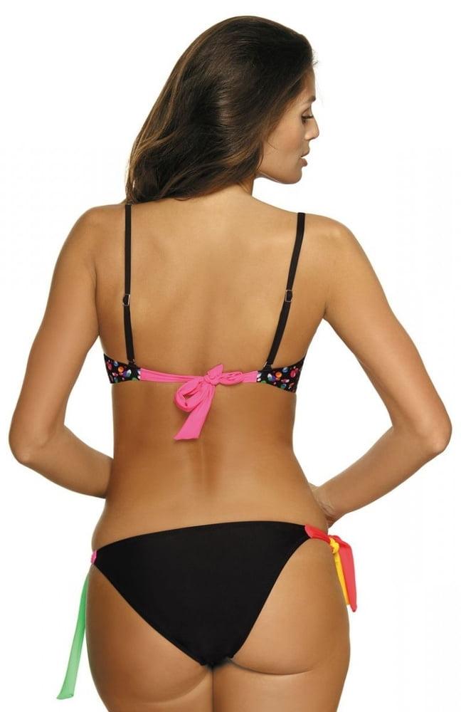7P bikini