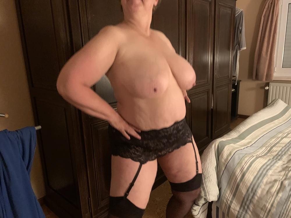 11P Big tits
