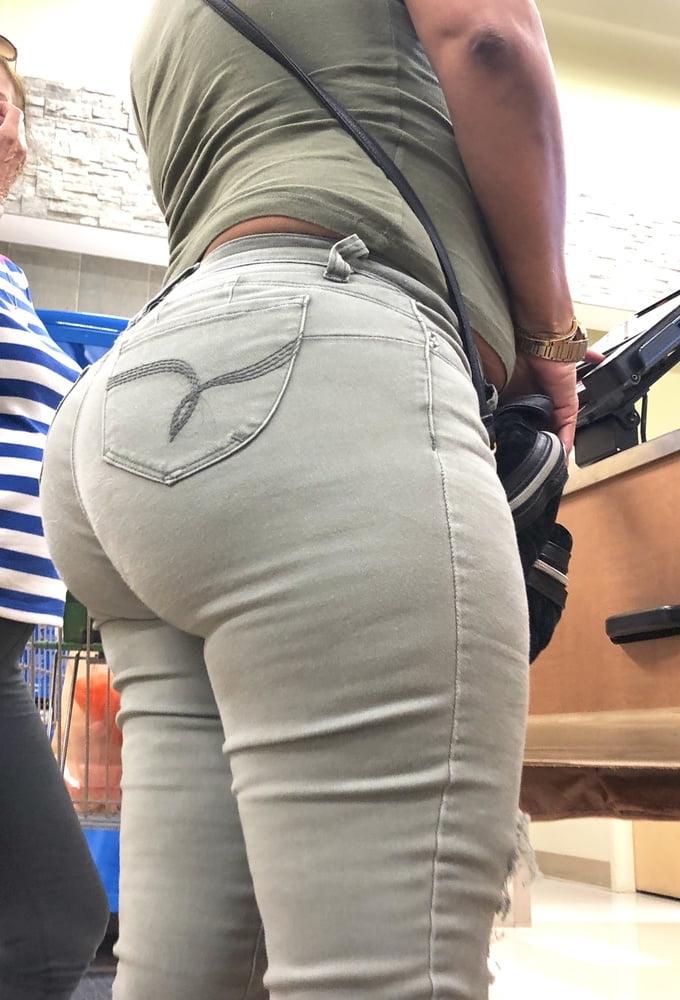 25P BIG JUICY LATINA ASS !! #11