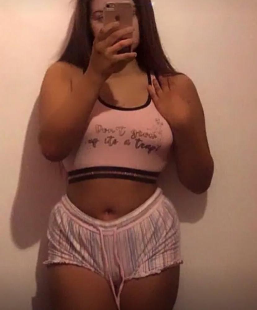25P British Sluts 2020