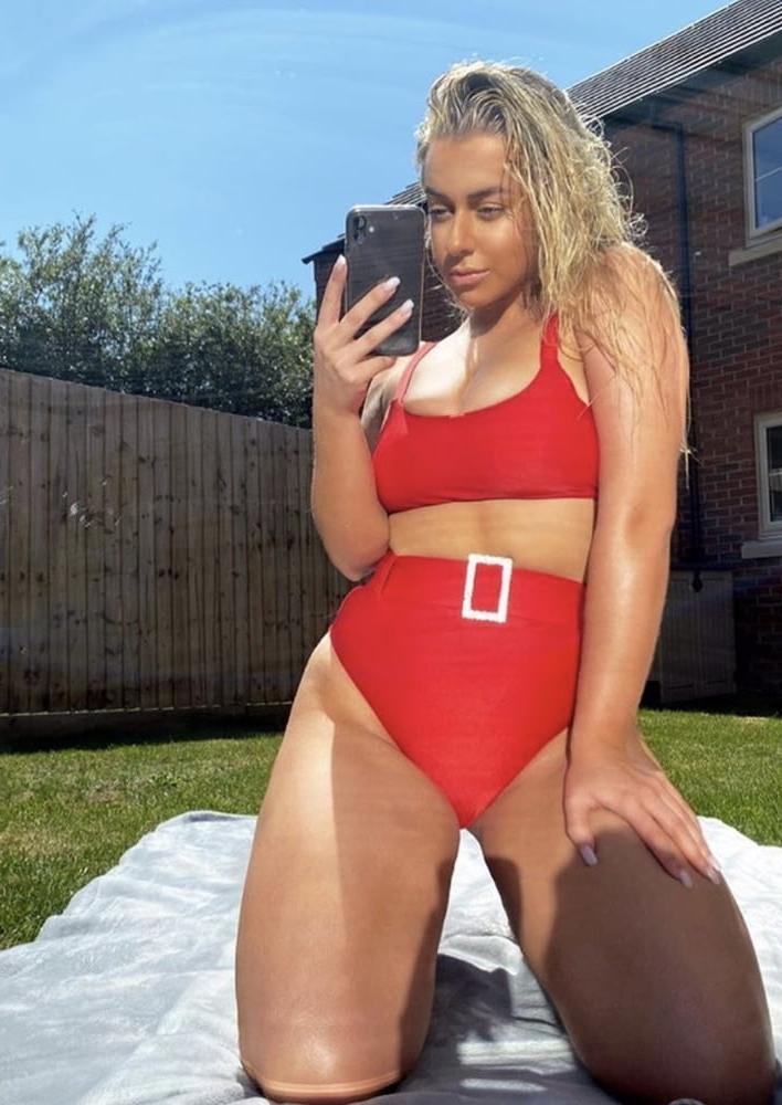 25P British Sluts 2020