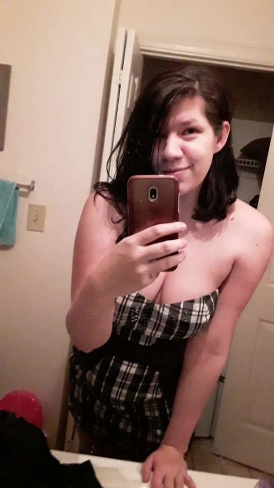 17P Wife's snap chat preview premium