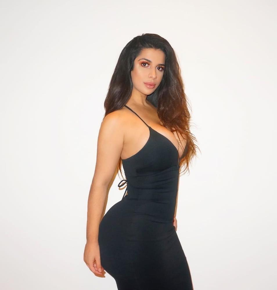 25P Latina Goddess 8