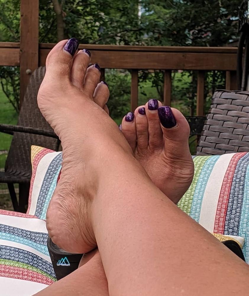 25P Sexy Feet 28