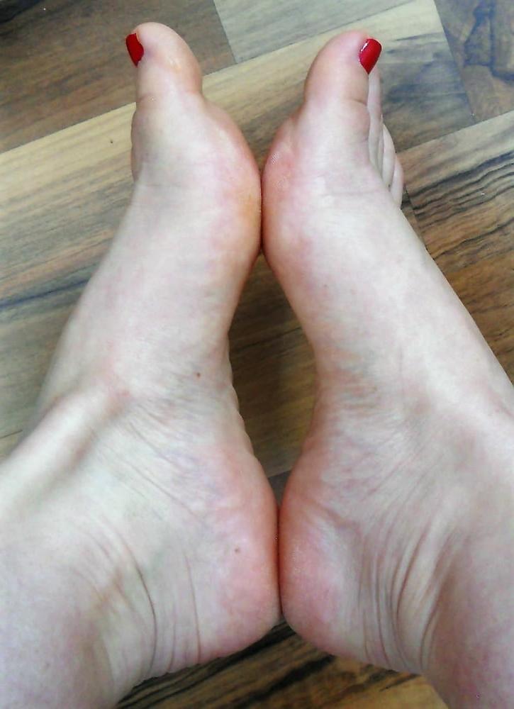 25P Sexy Feet 28