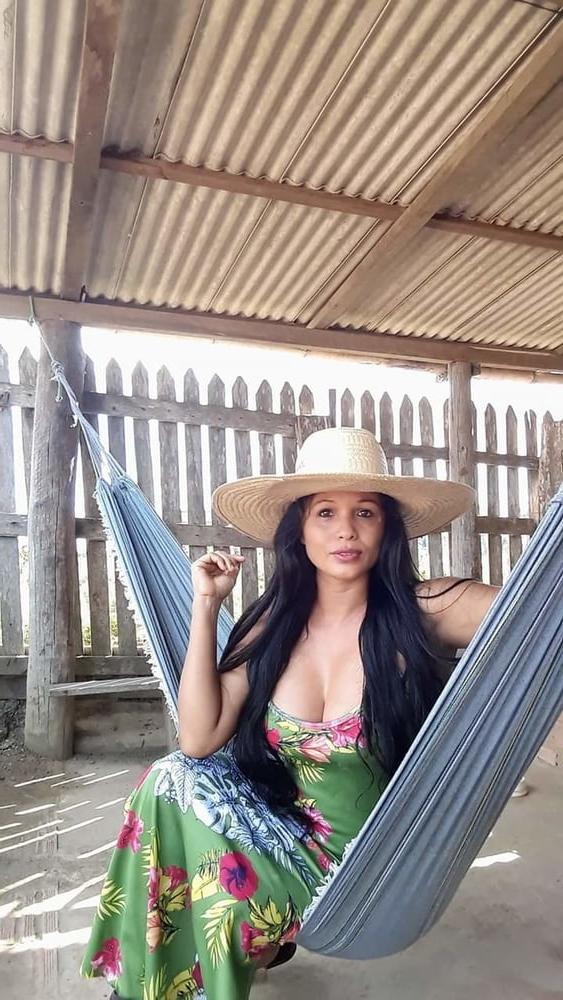 25P Latina Goddess 9