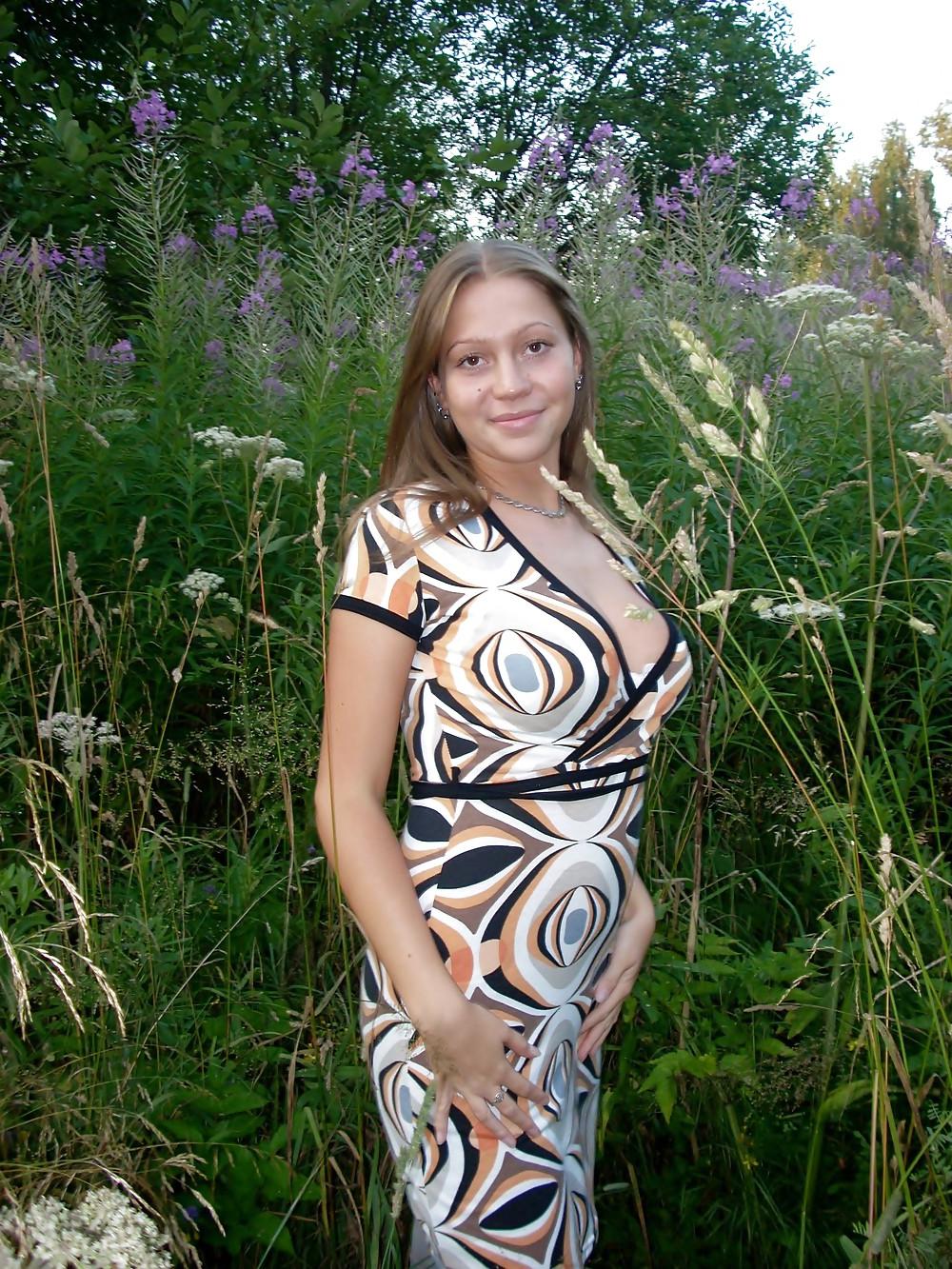 25P Very Cute BigTit Teen