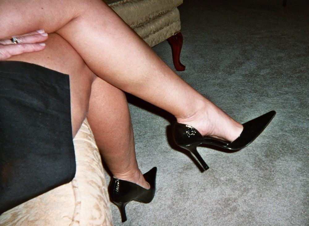 25P Sexy &amp; Chubby Legs 13
