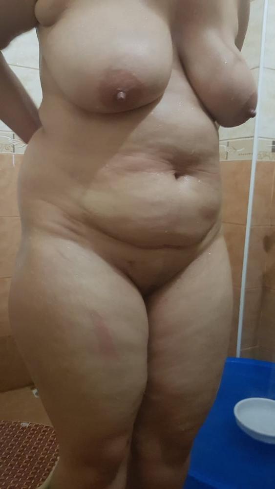 25P Mrs Nilceia 52 yo chubby and smelly