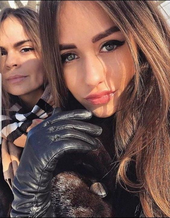 25P Black Leather Gloves 4 - by Redbull18