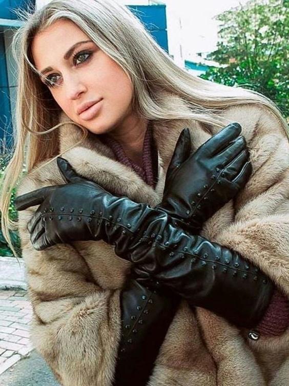 25P Black Leather Gloves 4 - by Redbull18